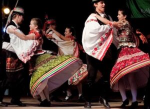 Dance folk Ungarn