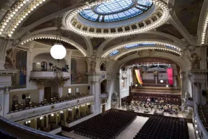 Smetana-Saal des Stadthauses.
